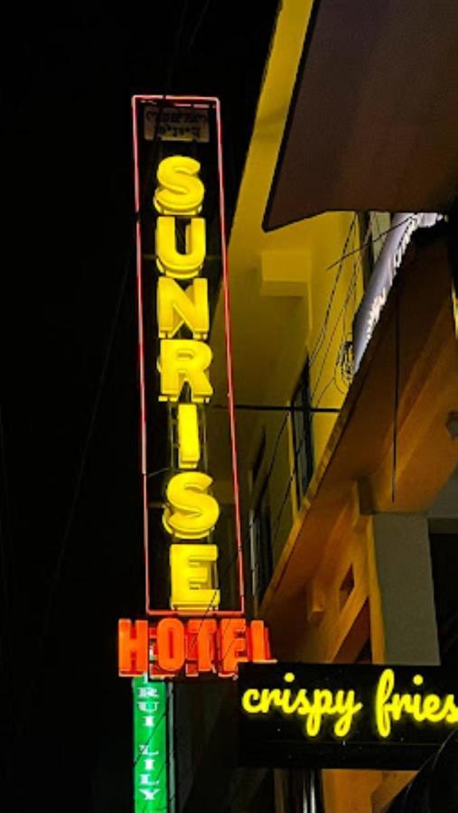 Hotel Sunrise Imphal Dış mekan fotoğraf